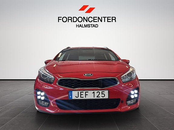 Kia Ceed 2 of 23