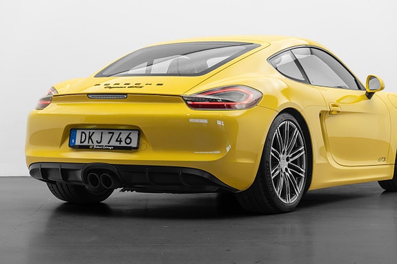 Porsche Cayman GTS 27 of 30