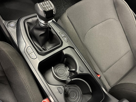 Kia K4 18 of 27