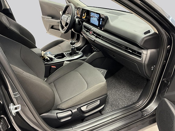 Kia K4 10 of 27