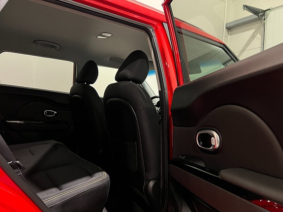 Kia Soul 9 of 22