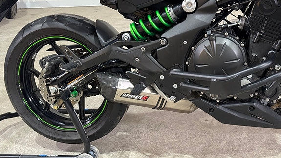 Kawasaki Ninja ER-6N ABS Helsystem låga mil 10 of 10