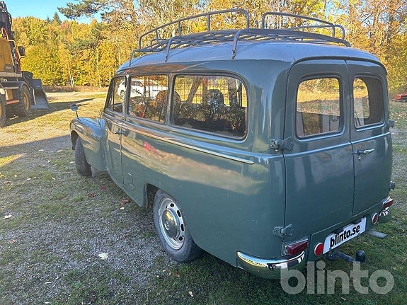 Volvo PV 7 of 22