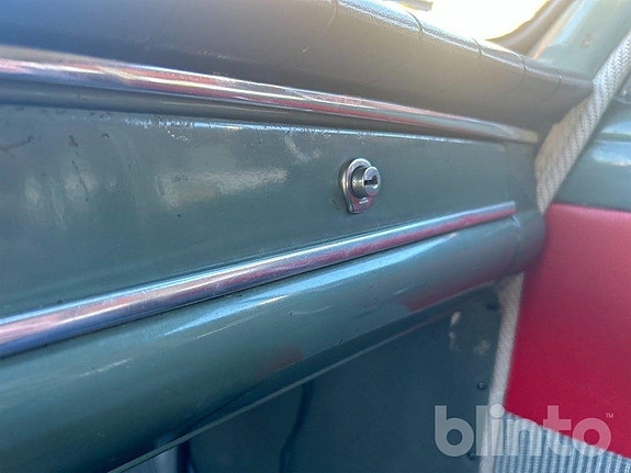Volvo PV 16 of 22