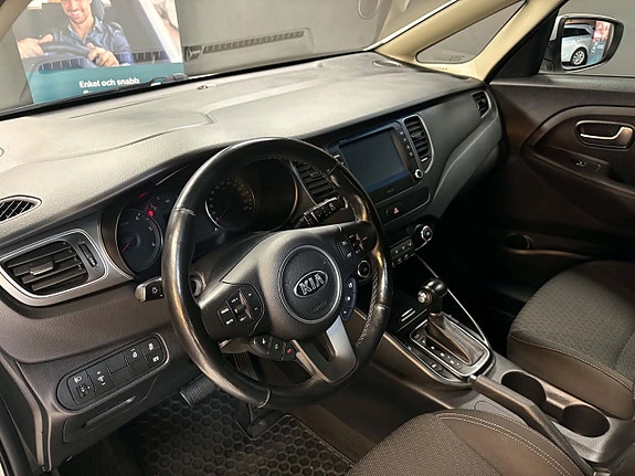 Kia Carens 14 of 16