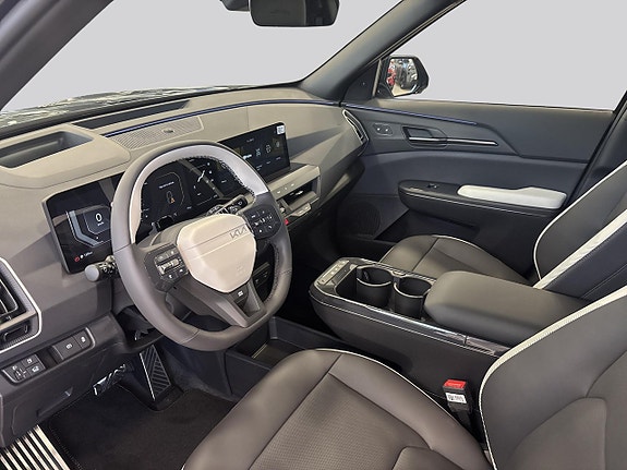 Kia EV5 16 of 17