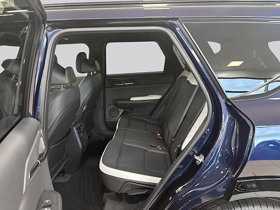 Kia EV5 9 of 17