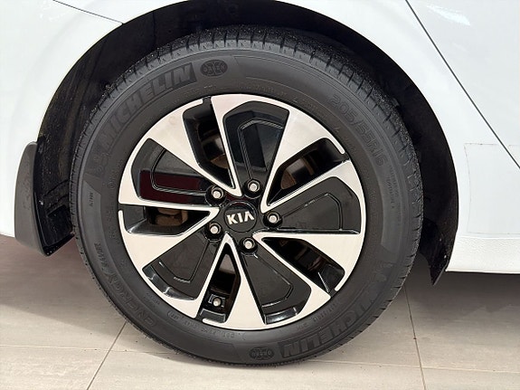 Kia Ceed 18 of 21