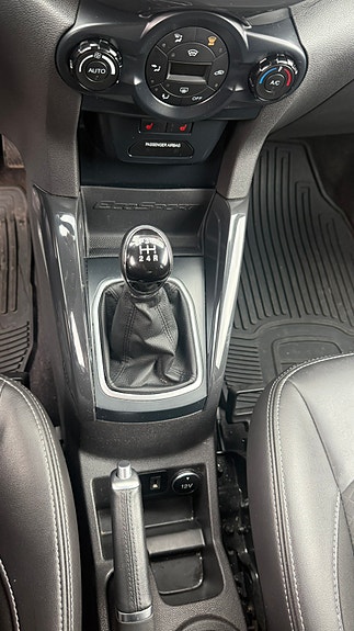 Ford Ecosport 8 of 9
