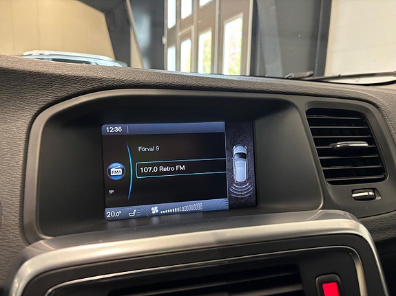 Volvo V60 15 of 24