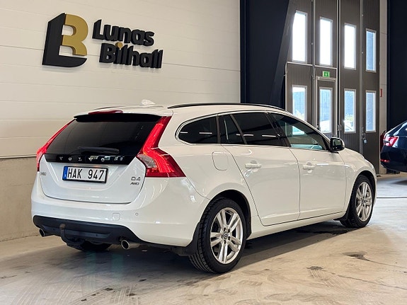 Volvo V60 7 of 24