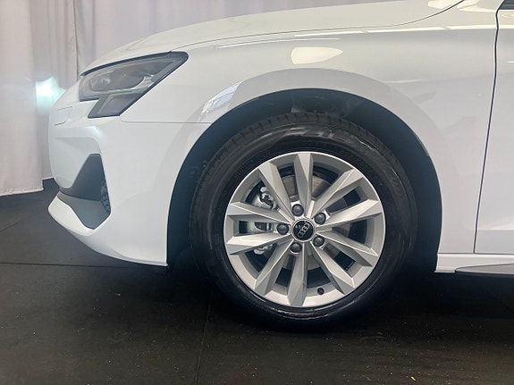 Audi A3 3 of 12