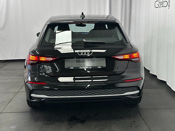 Audi A3 11 of 12