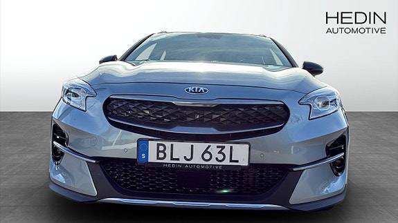 Kia XCeed 2 of 12