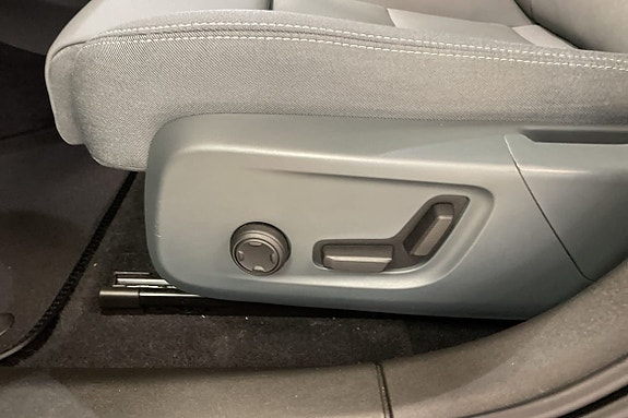 Polestar 2 15 of 18