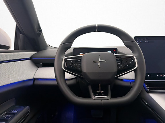 Polestar 4 15 of 30