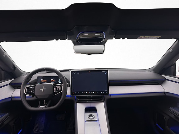 Polestar 4 14 of 30