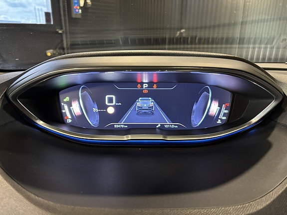 Peugeot 3008 8 of 24