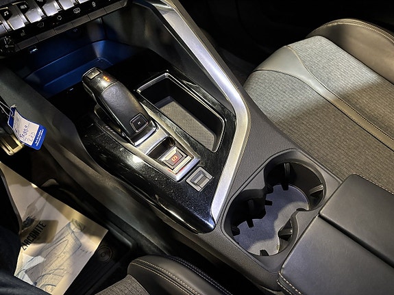Peugeot 3008 9 of 24