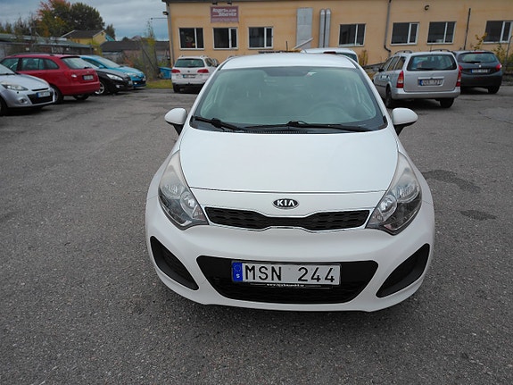 Kia Rio 10 of 10