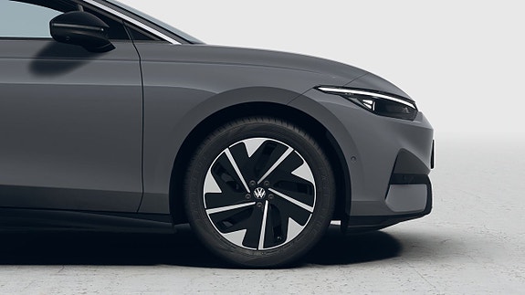 Volkswagen ID.7 2 of 11