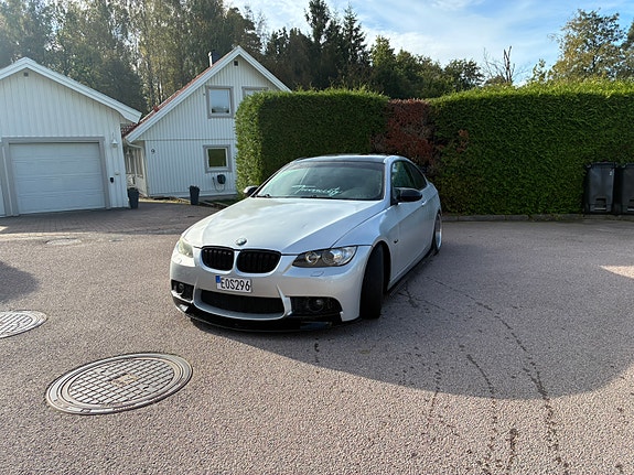 BMW 320d 5 of 7
