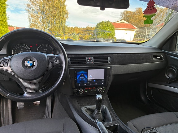 BMW 320d 6 of 7