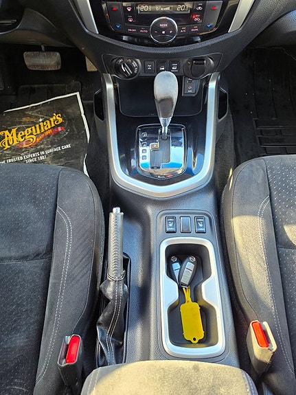 Nissan Navara 13 of 19