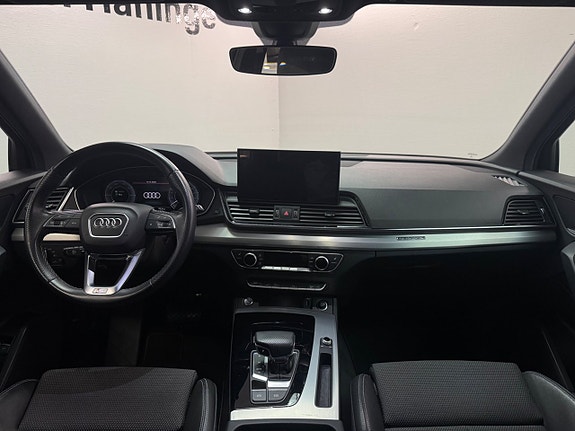 Audi Q5 7 of 21