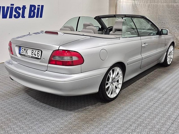 Volvo C70 3 of 10