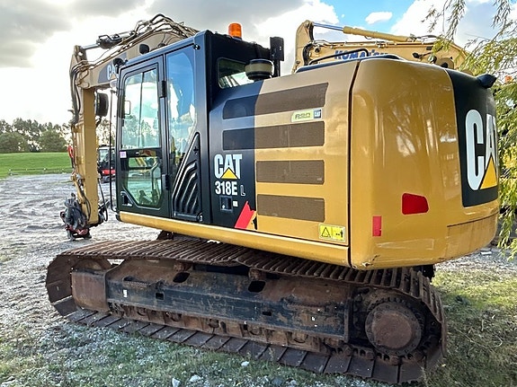 Bandgrävare Cat 318 E 6 of 6