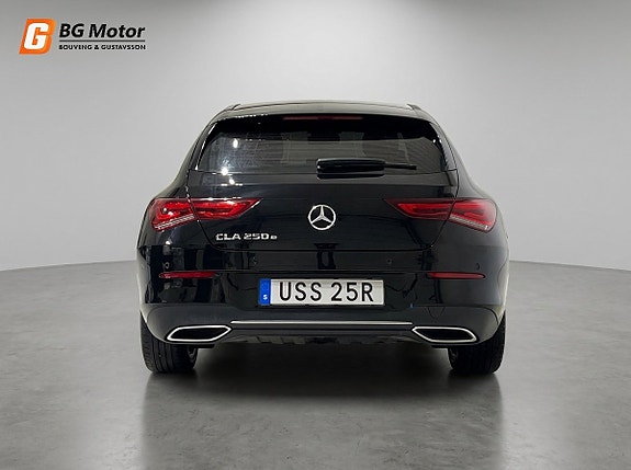 Mercedes-Benz CLA250 e 5 of 21