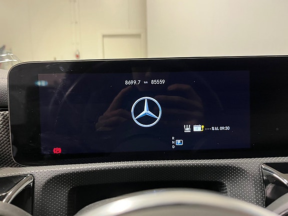 Mercedes-Benz CLA250 e 16 of 21
