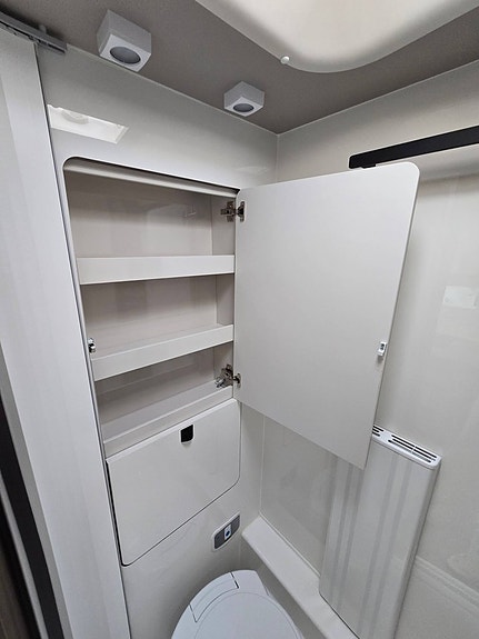 Kabe TM Novum C 720 LGB 12 of 13