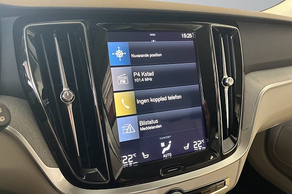 Volvo V60 13 of 16