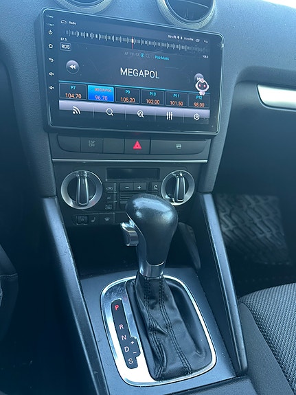 Audi A3 2 of 17