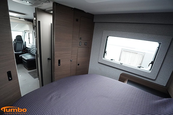 Adria SUPERSONIC 780 DC Alde Automat 2xAC 170hk MB 16 of 21