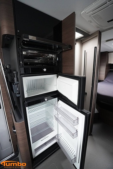 Adria SUPERSONIC 780 DC Alde Automat 2xAC 170hk MB 11 of 21