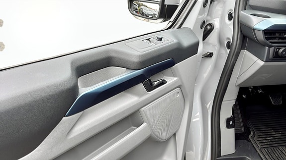Ford Custom Tourneo 10 of 11