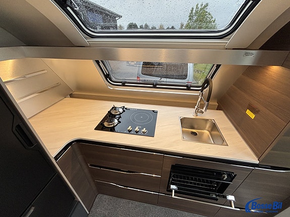 Adria ALPINA 663 HT 10 of 27