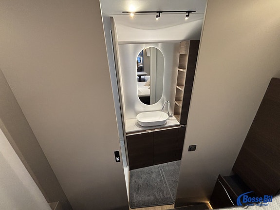 Adria ALPINA 663 HT 22 of 27