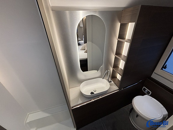 Adria ALPINA 663 HT 25 of 27
