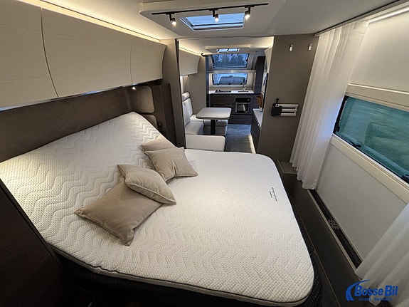 Adria ALPINA 663 HT 20 of 27