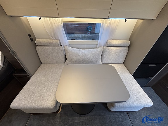 Adria ALPINA 663 HT 13 of 27
