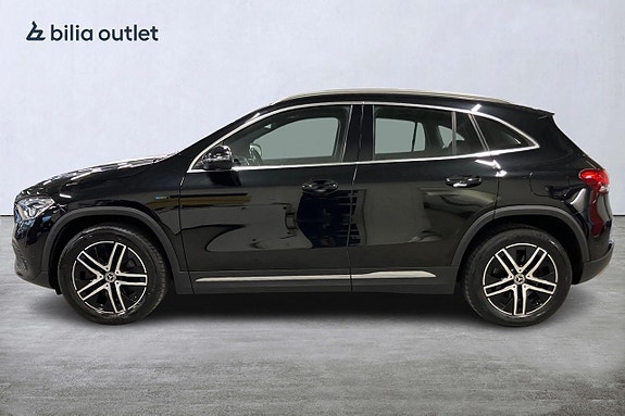 Mercedes-Benz GLA250 e 6 of 30