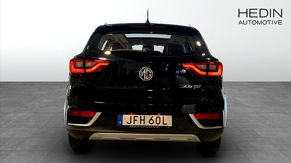 MG ZS EV 7 of 13