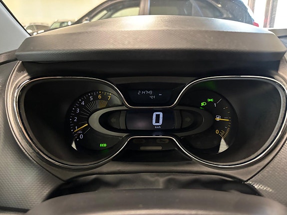Renault Captur 13 of 24