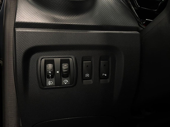 Renault Captur 20 of 24