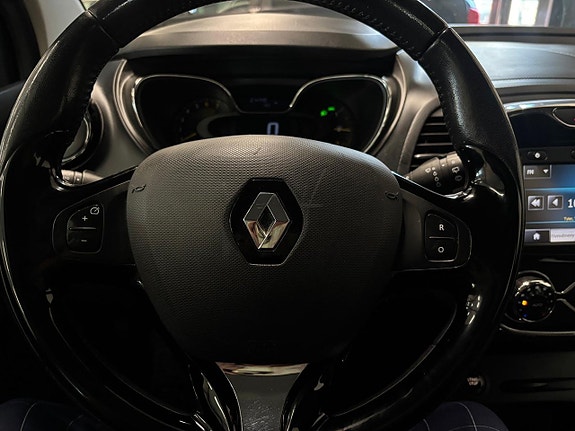 Renault Captur 12 of 24
