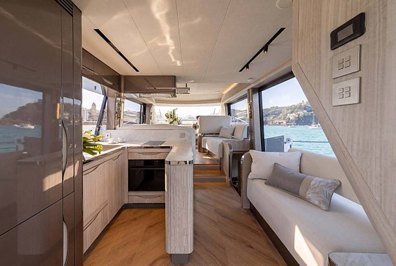 GALEON 520 FLY - ny modell - 3 kabiner och balkonger! 56 fot 10 of 12